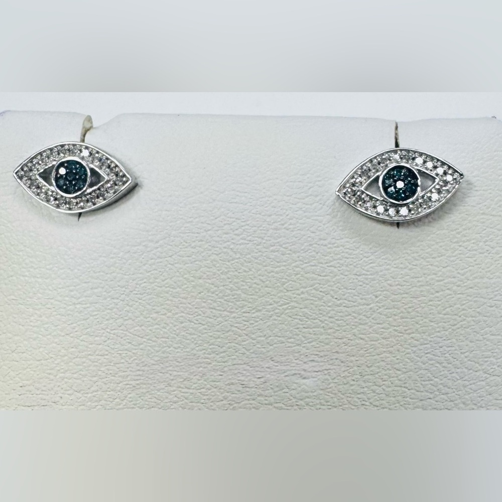 14k white gold diamonds evil eye earrings with blue stones